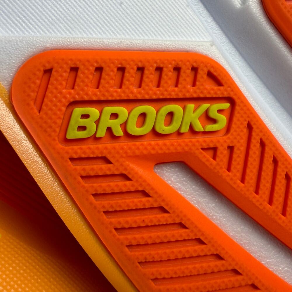Brooks Ghost Max 3 Men's Orange Max Cushion Running Shoes Sneakers Size 13 - Picture 13 of 16